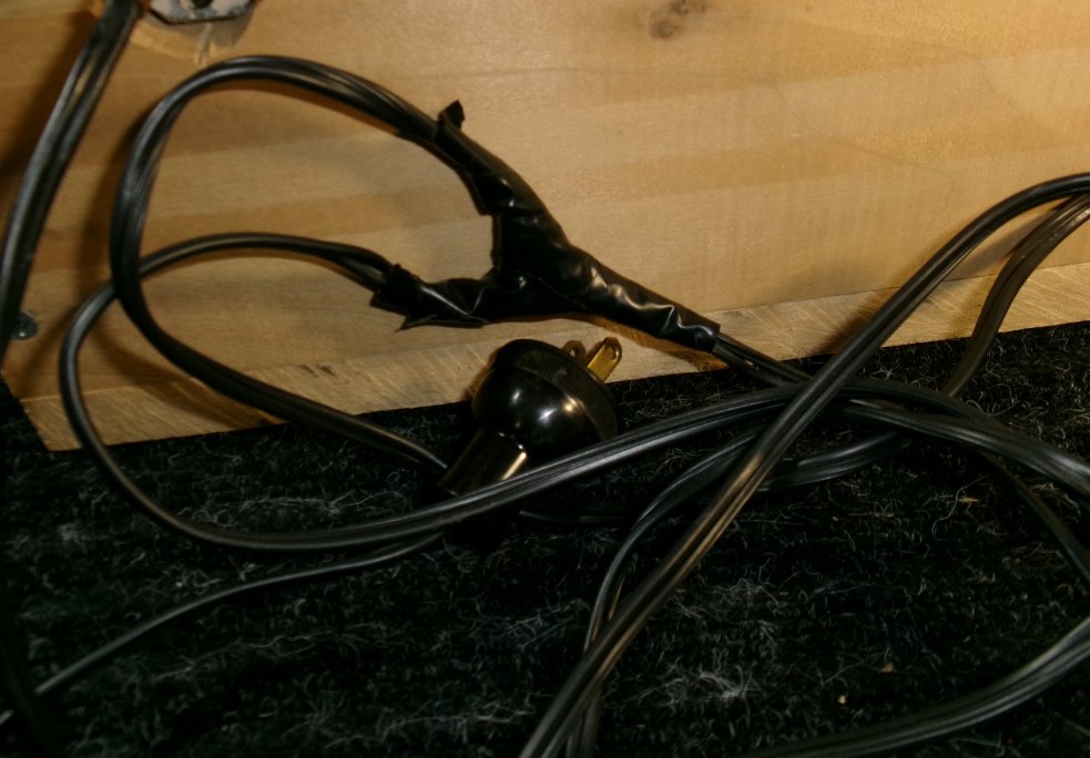 swing machine cord that needs rewired.